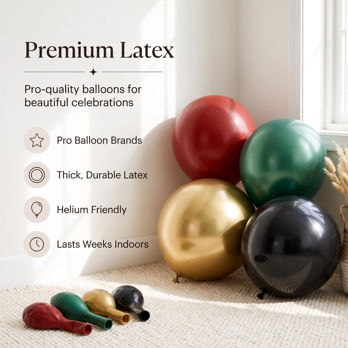 Premium latex balloons in the Nutcracker Christmas kit colors